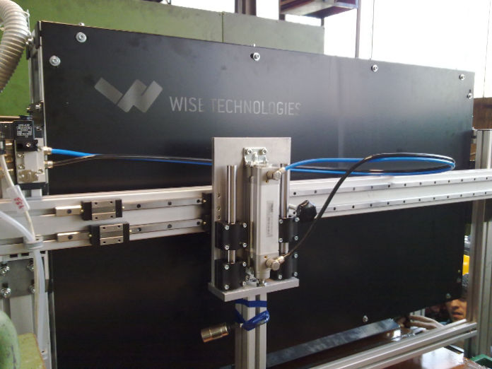 Control of surface imperfections on TiZn plates